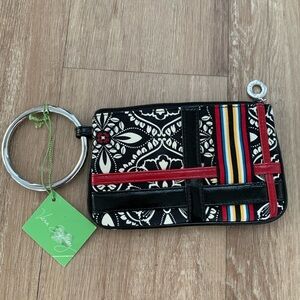 Vera Bradley Barcelona wristlet .